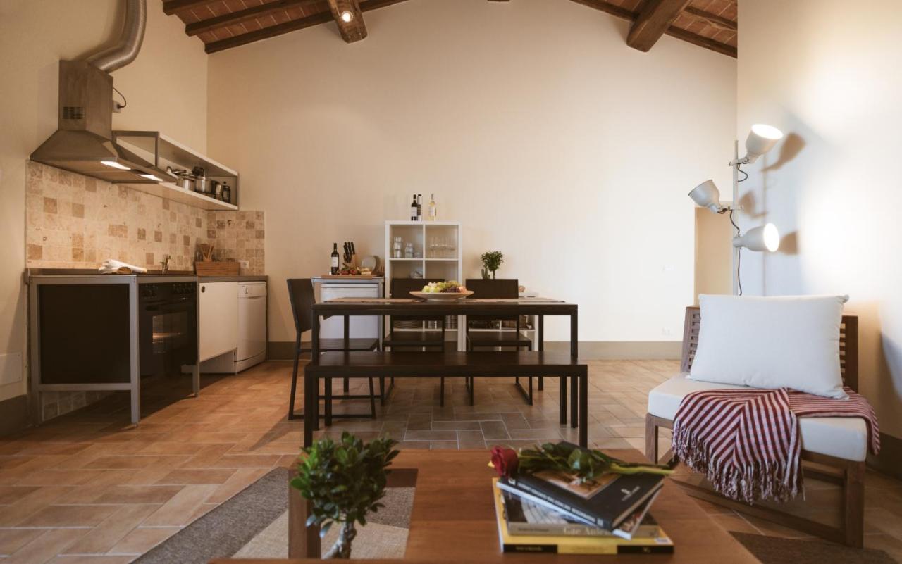 Borgo Le Colline Luxury Agriturismo In Tuscany ガンバッシ・テルメ エクステリア 写真