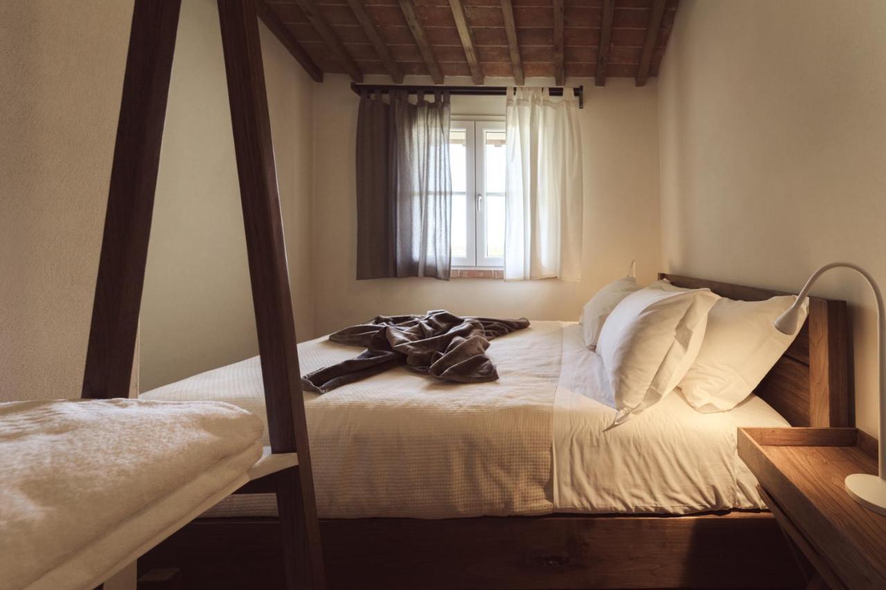 Borgo Le Colline Luxury Agriturismo In Tuscany ガンバッシ・テルメ エクステリア 写真