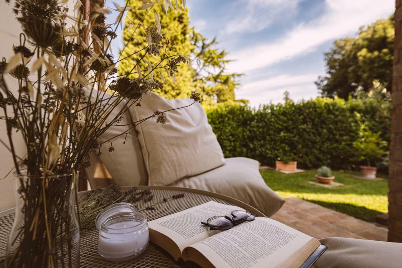 Borgo Le Colline Luxury Agriturismo In Tuscany ガンバッシ・テルメ エクステリア 写真