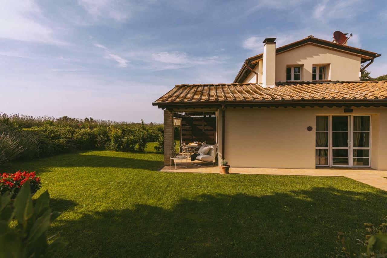 Borgo Le Colline Luxury Agriturismo In Tuscany ガンバッシ・テルメ エクステリア 写真